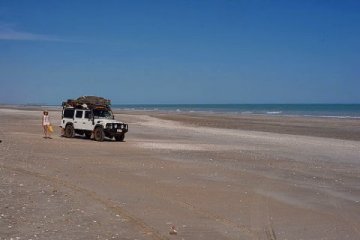 Australia (80 Mile Beach)